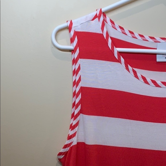CABI striped asymmetrical tank - Picture 3 of 4